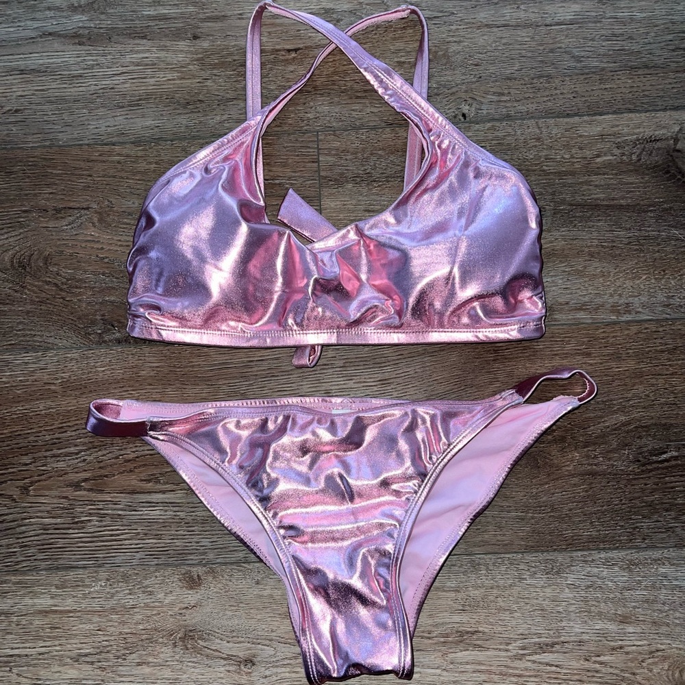 Xhilaration Metallic Pink Bikini. Never worn. Top D/DD. Bottom L